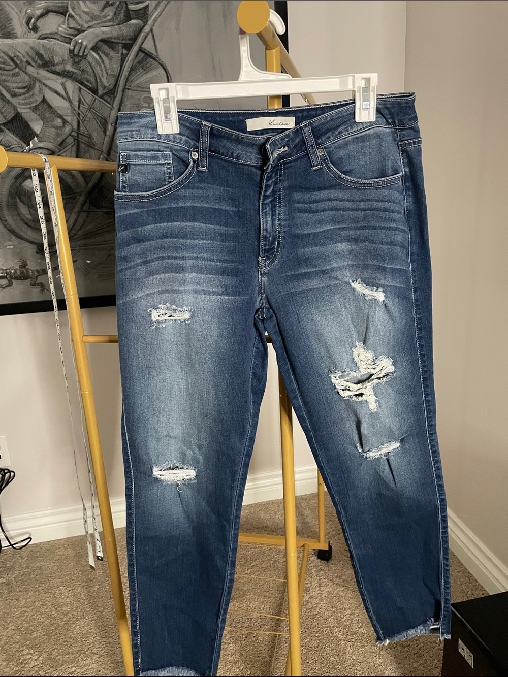 Distressed Skinny Jeans